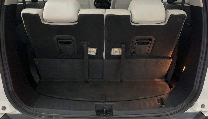 2021 Tata Safari XZA PLUS, Diesel, Automatic, 91,196 km, Boot Inside