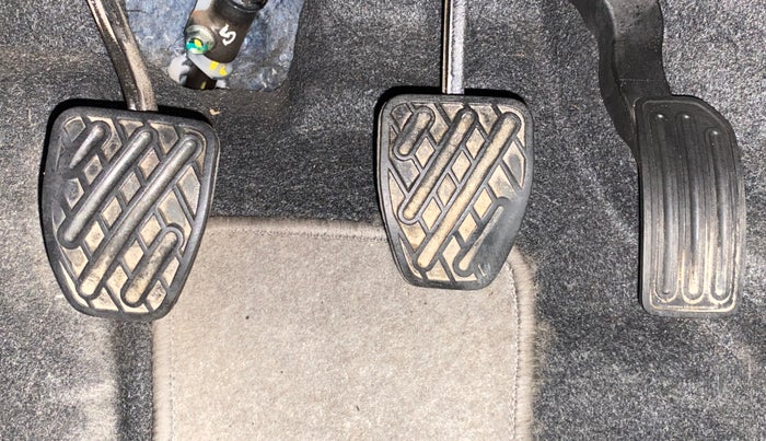 2015 Nissan Micra Active XV, Petrol, Manual, 51,031 km, Pedals