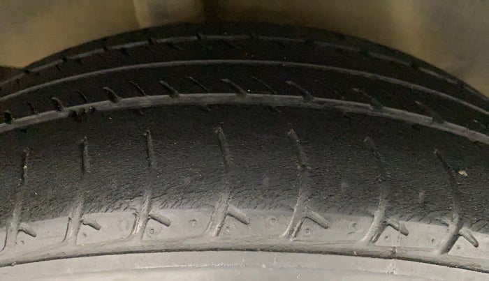 2015 Nissan Micra Active XV, Petrol, Manual, 51,031 km, Right Rear Tyre Tread