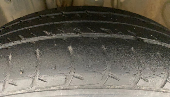 2015 Nissan Micra Active XV, Petrol, Manual, 51,031 km, Left Front Tyre Tread