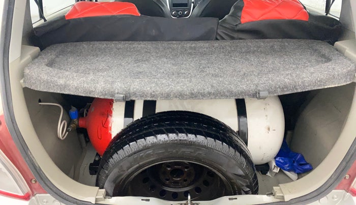 2016 Maruti Celerio VXI AMT, CNG, Automatic, 65,957 km, Boot Inside