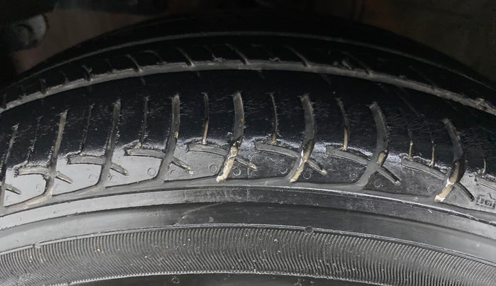 2014 Honda Mobilio 1.5 S I DTEC, Diesel, Manual, 62,984 km, Left Front Tyre Tread