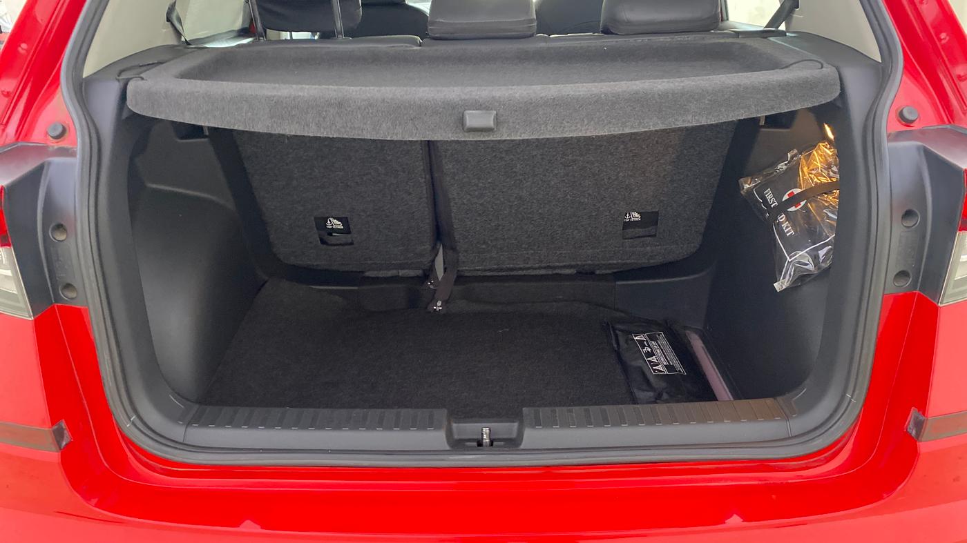 2022 Skoda KUSHAQ AMBITION 1.0L TSI MT, Petrol, Manual, 20,494 km, Boot Inside
