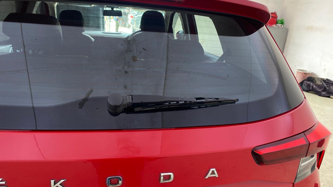 2022 Skoda KUSHAQ AMBITION 1.0L TSI MT, Petrol, Manual, 20,494 km, Rear Wiper