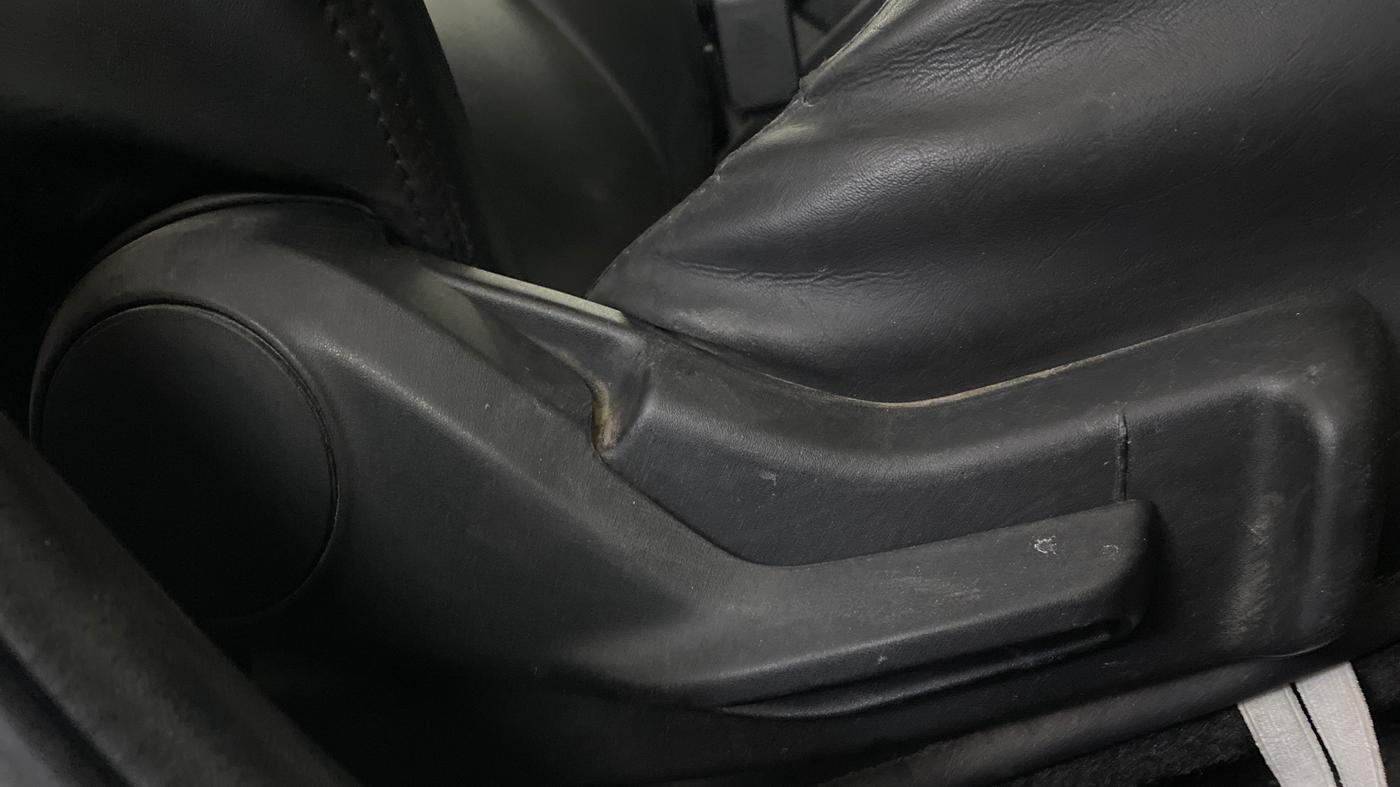 2020 Maruti Swift LXI, Petrol, Manual, 27,230 km, Driver Side Adjustment Panel