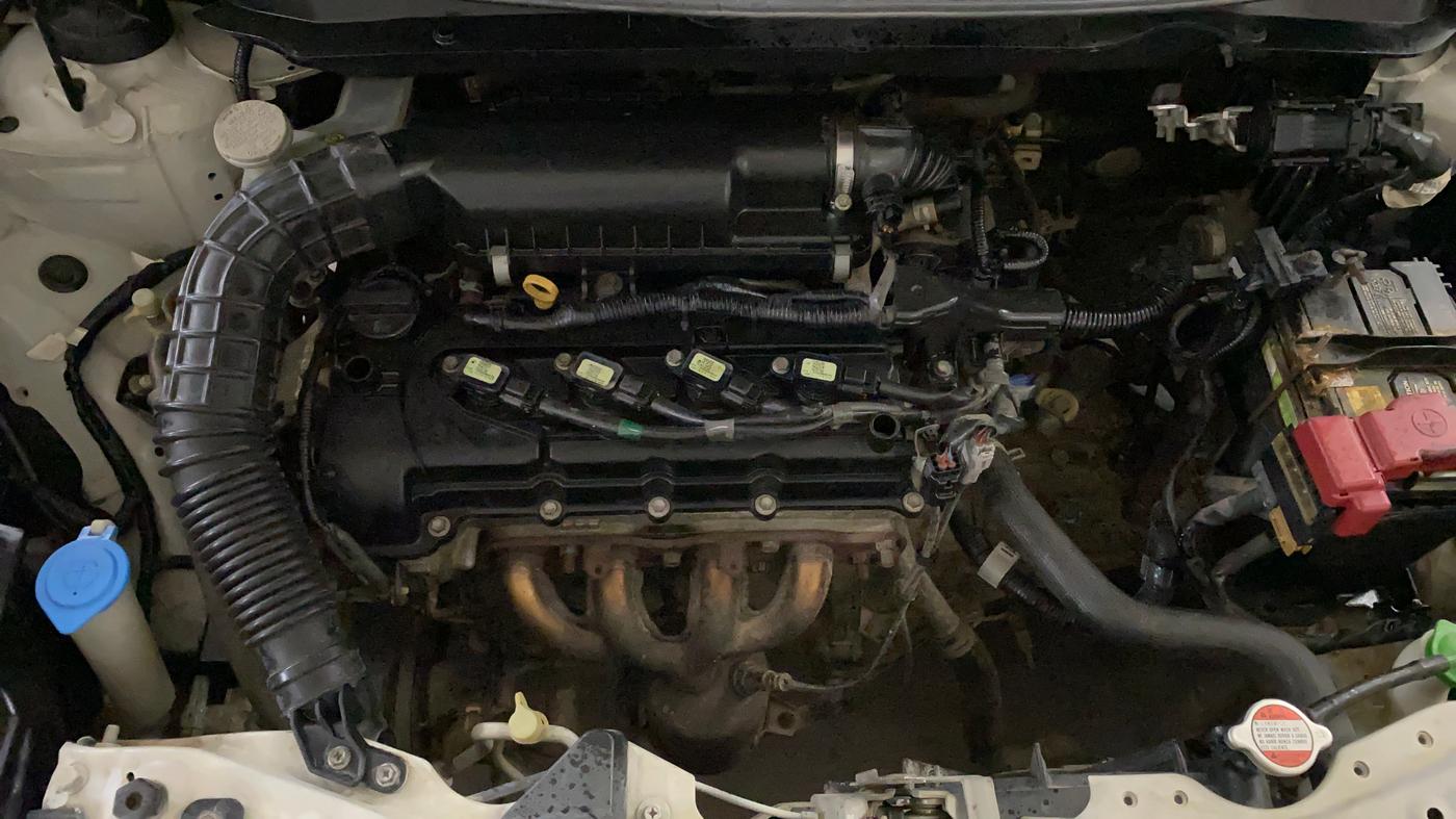 2020 Maruti Swift VXI, Petrol, Manual, 50 km, Engine View