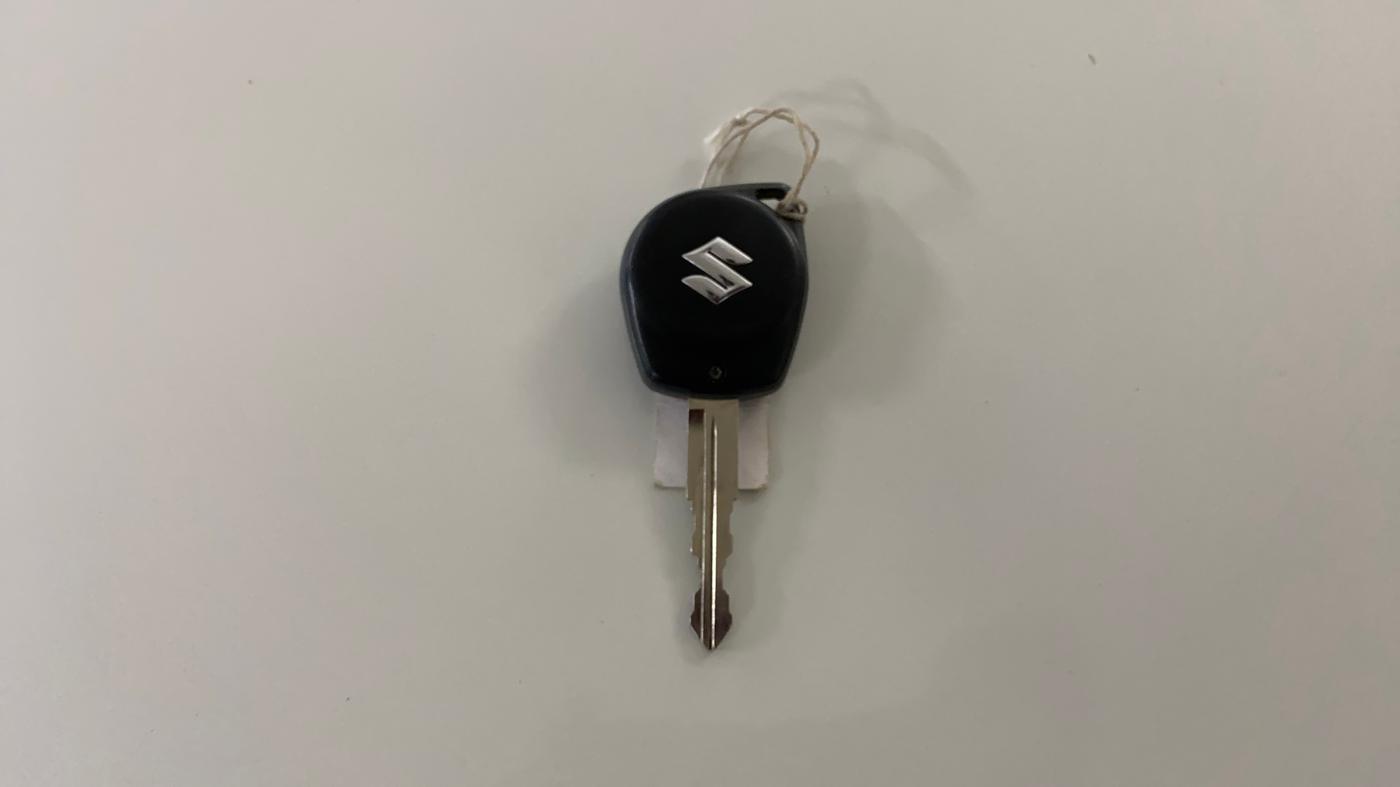 2020 Maruti Swift VXI, Petrol, Manual, 50 km, Key Close Up