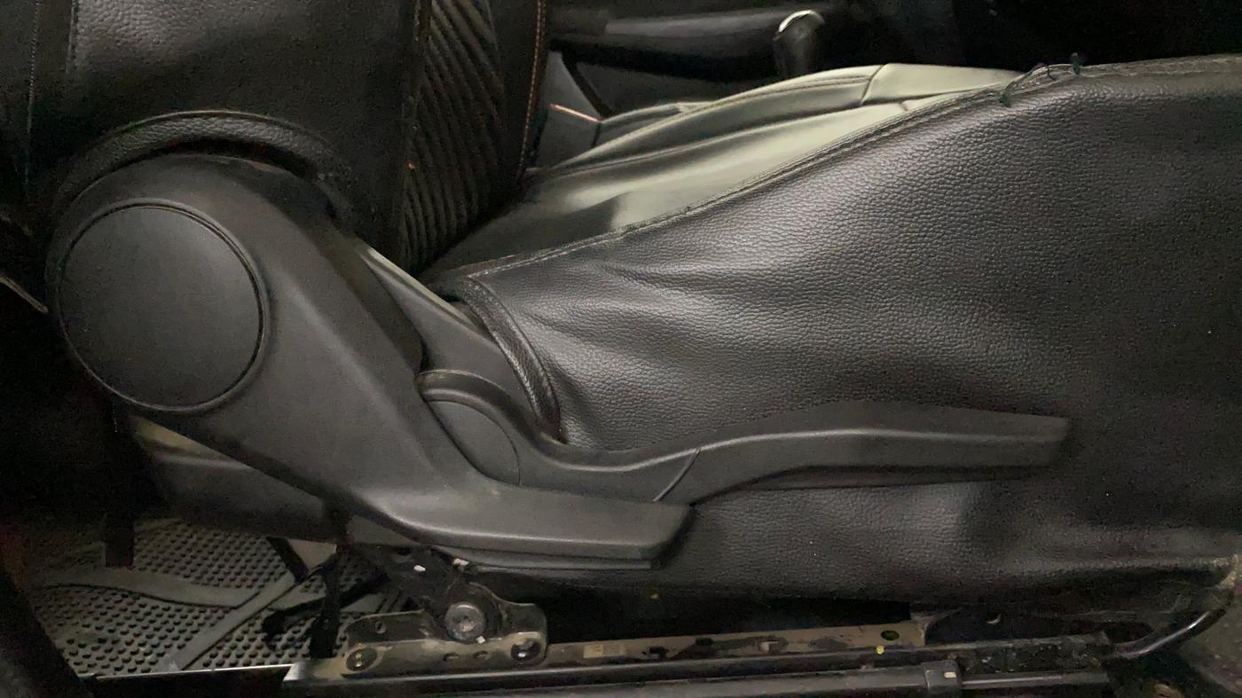 2020 Maruti Swift VXI, Petrol, Manual, 50 km, Driver Side Adjustment Panel