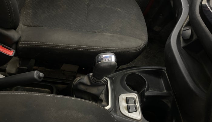 2018 Datsun Redi Go S 1.0 AMT, Petrol, Automatic, 38,684 km, Gear Lever