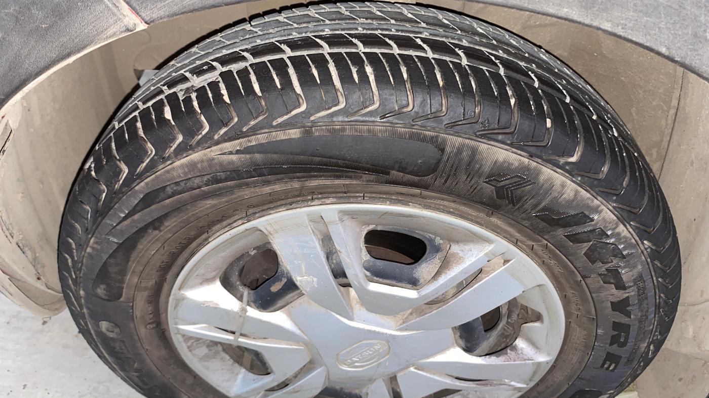 2018 Datsun Redi Go S 1.0 AMT, Petrol, Automatic, 38,600 km, Left Front Tyre Tread