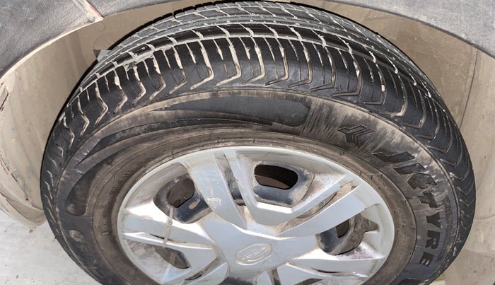 2018 Datsun Redi Go S 1.0 AMT, Petrol, Automatic, 38,684 km, Left Front Tyre Tread