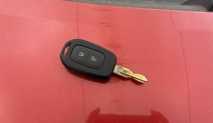 2018 Datsun Redi Go S 1.0 AMT, Petrol, Automatic, 38,684 km, Key Close Up