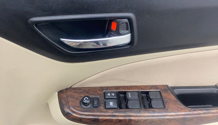2018 Maruti Dzire ZXI PLUS AMT, Petrol, Automatic, 59,430 km, Driver Side Door Panels Control