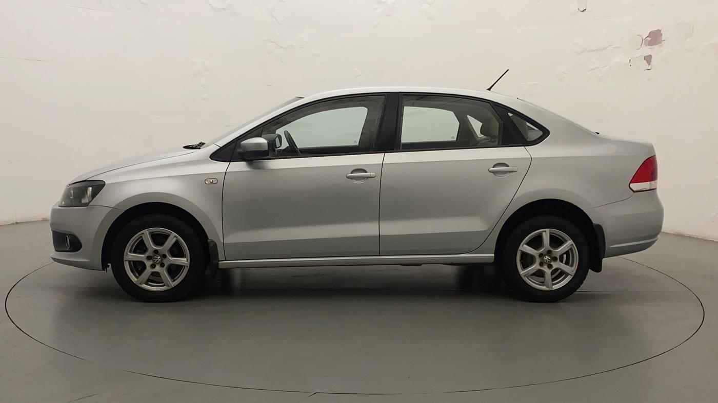 2014 Volkswagen Vento HIGHLINE 1.6 MPI, Petrol, Manual, 35,828 km, Left Side