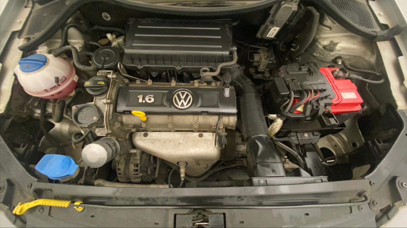 2014 Volkswagen Vento HIGHLINE 1.6 MPI, Petrol, Manual, 35,828 km, Open Bonet