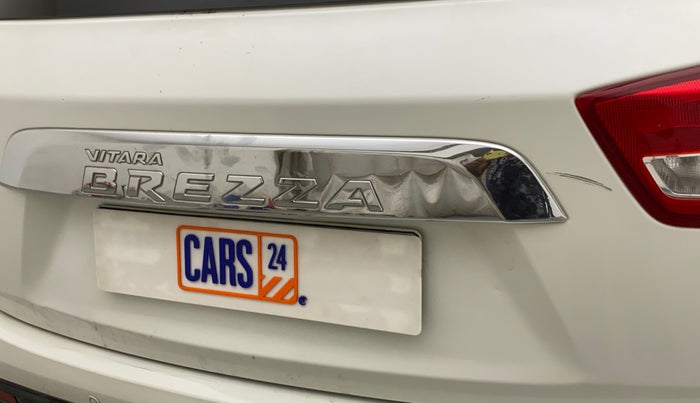2019 Maruti Vitara Brezza VDI, Diesel, Manual, 51,259 km, Dicky (Boot door) - Minor scratches