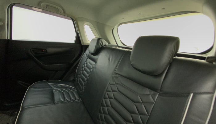 2019 Maruti Vitara Brezza VDI, Diesel, Manual, 51,259 km, Right Side Rear Door Cabin
