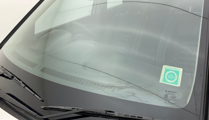 2019 Maruti Vitara Brezza VDI, Diesel, Manual, 51,259 km, Front windshield - Minor spot on windshield
