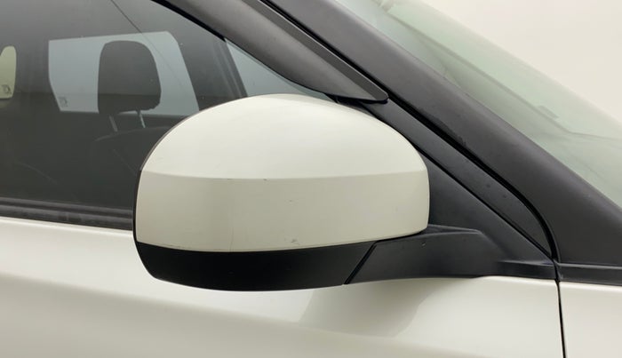 2019 Maruti Vitara Brezza VDI, Diesel, Manual, 51,259 km, Right rear-view mirror - Cover has minor damage