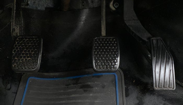 2019 Maruti Alto LXI, Petrol, Manual, 55,482 km, Pedals