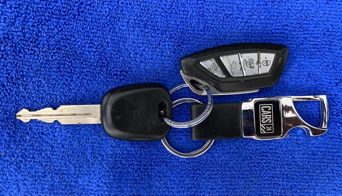 2019 Maruti Alto LXI, Petrol, Manual, 55,482 km, Key Close Up