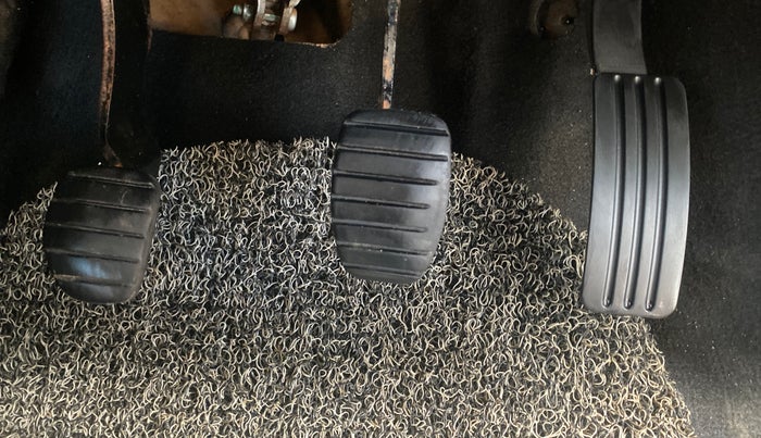 2014 Renault Duster 85 PS RXE DIESEL, Diesel, Manual, 1,22,542 km, Pedals