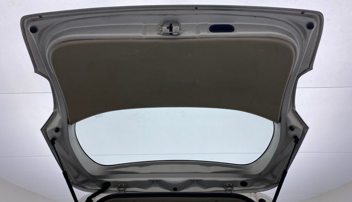 2014 Maruti Ertiga VXI, Petrol, Manual, 88,376 km, Boot Door Open