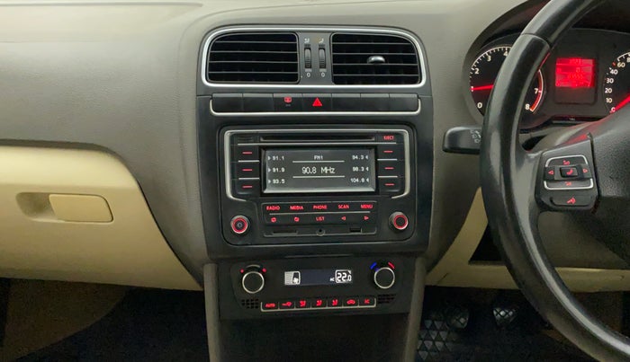 2013 Volkswagen Vento HIGHLINE 1.6 MPI, Petrol, Manual, 81,645 km, Air Conditioner