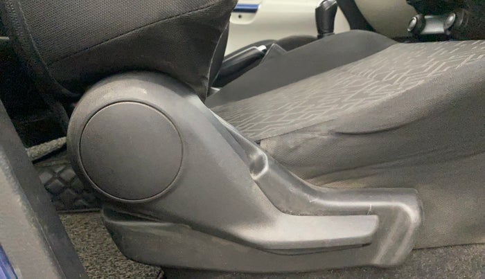 2022 Maruti IGNIS ZETA 1.2, Petrol, Manual, 33,411 km, Driver Side Adjustment Panel