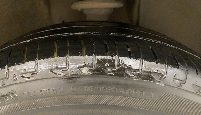 2022 Maruti IGNIS ZETA 1.2, Petrol, Manual, 33,411 km, Right Front Tyre Tread