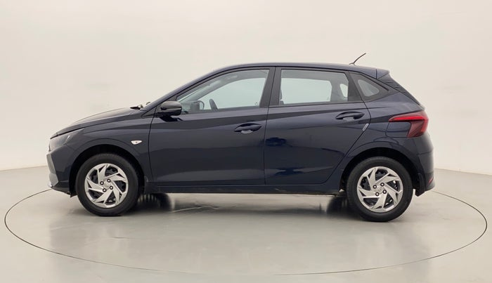 2021 Hyundai NEW I20 MAGNA 1.2 MT, Petrol, Manual, 18,159 km, Left Side