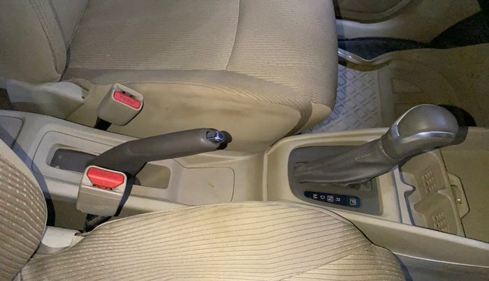 2024 Maruti Ertiga VXI AT SHVS, Petrol, Automatic, 34,912 km, Gear Lever