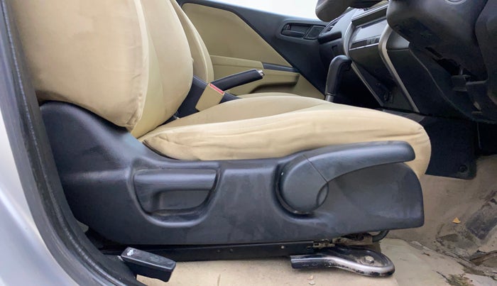 2015 Honda City 1.5L I-VTEC SV CVT, Petrol, Automatic, 69,844 km, Driver Side Adjustment Panel