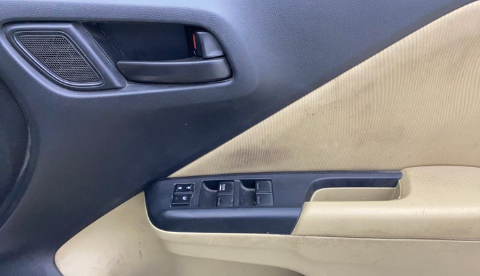 2015 Honda City 1.5L I-VTEC SV CVT, Petrol, Automatic, 69,844 km, Driver Side Door Panels Control