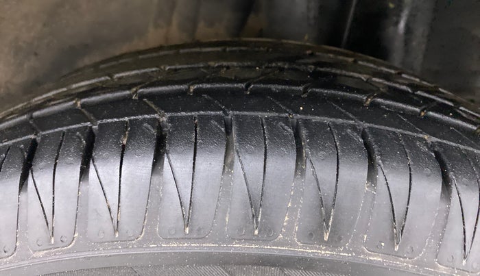 2021 KIA SONET GTX PLUS 1.5D  AT, Diesel, Automatic, 7,609 km, Left Rear Tyre Tread