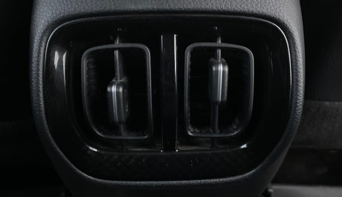 2021 KIA SONET GTX PLUS 1.5D  AT, Diesel, Automatic, 7,609 km, Rear AC Vents