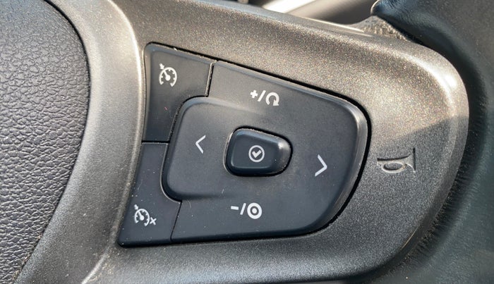 2022 Tata ALTROZ XZ PLUS PETROL, Petrol, Manual, 19,550 km, Adaptive Cruise Control