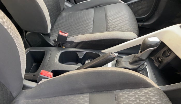 2022 Nissan MAGNITE XV TURBO CVT, Petrol, Automatic, 18,531 km, Gear Lever