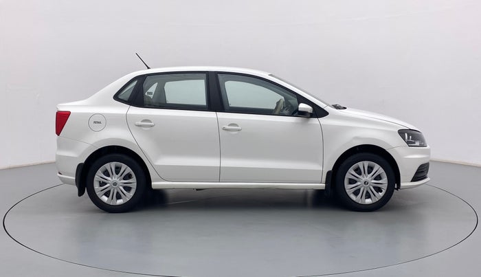 2019 Volkswagen Ameo COMFORTLINE 1.0L, CNG, Manual, 33,369 km, Right Side View