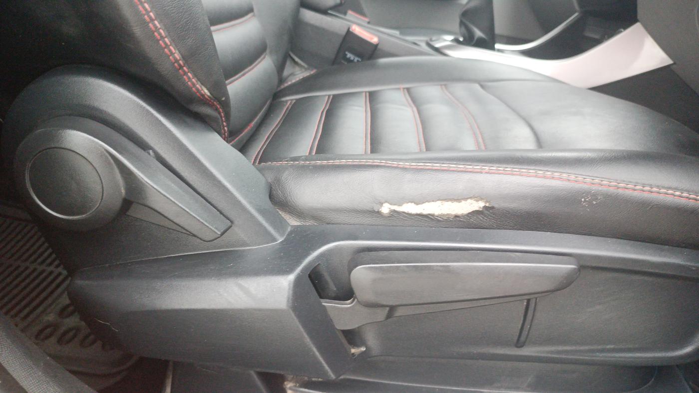 2020 Tata ALTROZ XZ PETROL, Petrol, Manual, 47,750 km, Driver Side Adjustment Panel