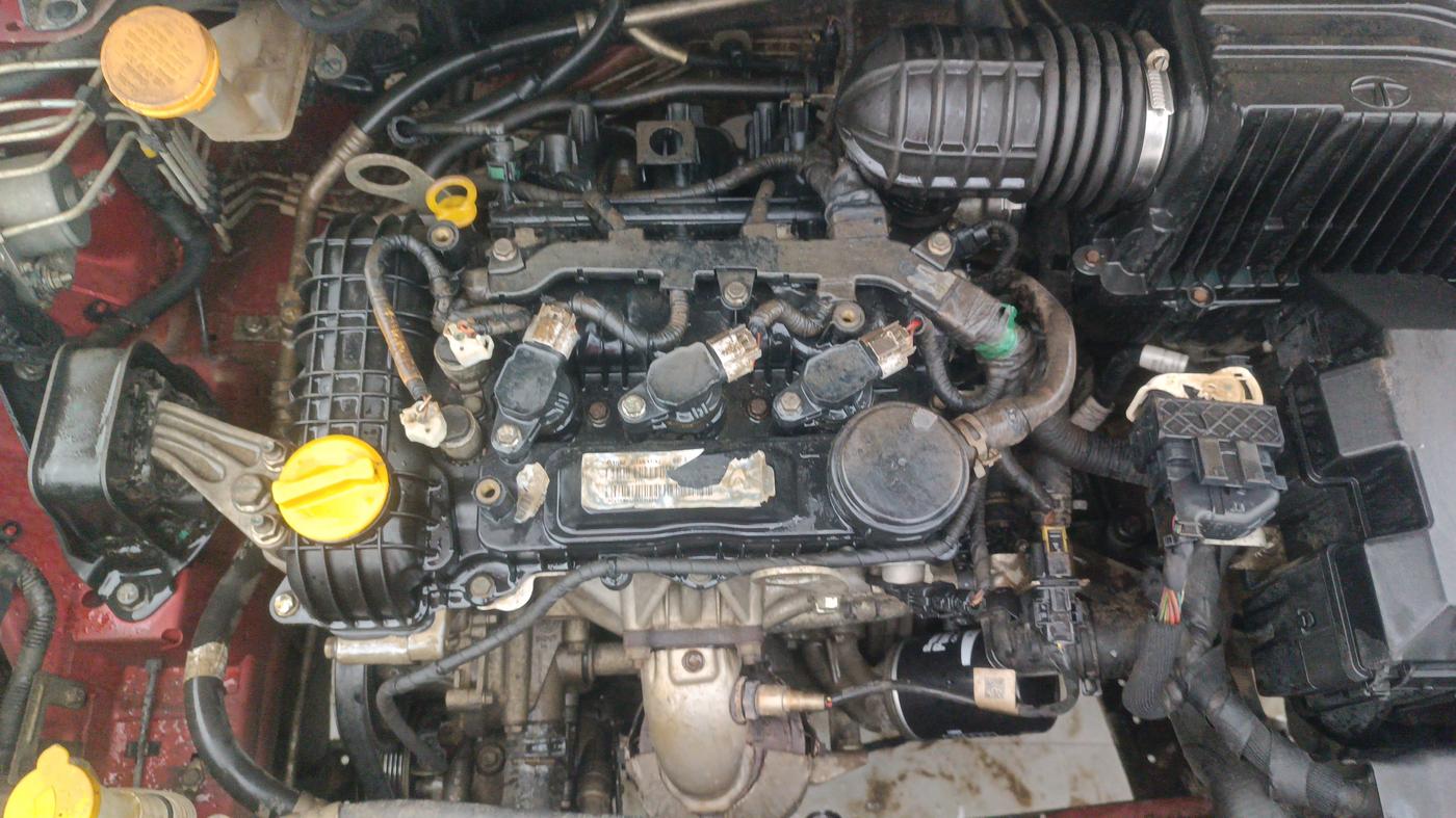 2020 Tata ALTROZ XZ PETROL, Petrol, Manual, 47,750 km, Engine View