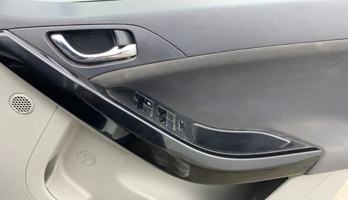 2019 Tata NEXON XZ PLUS PETROL, Petrol, Manual, 87,932 km, Driver Side Door Panels Control