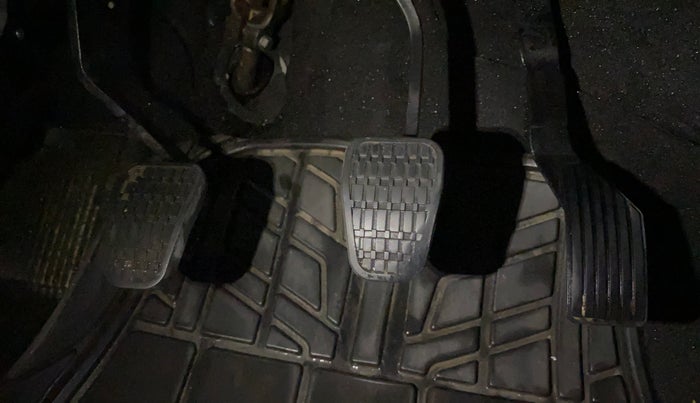 2019 Tata NEXON XZ PLUS PETROL, Petrol, Manual, 87,932 km, Pedals