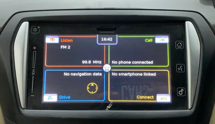 2015 Maruti Ciaz ZXI+, Petrol, Manual, 42,544 km, Infotainment system - GPS Card not working/missing