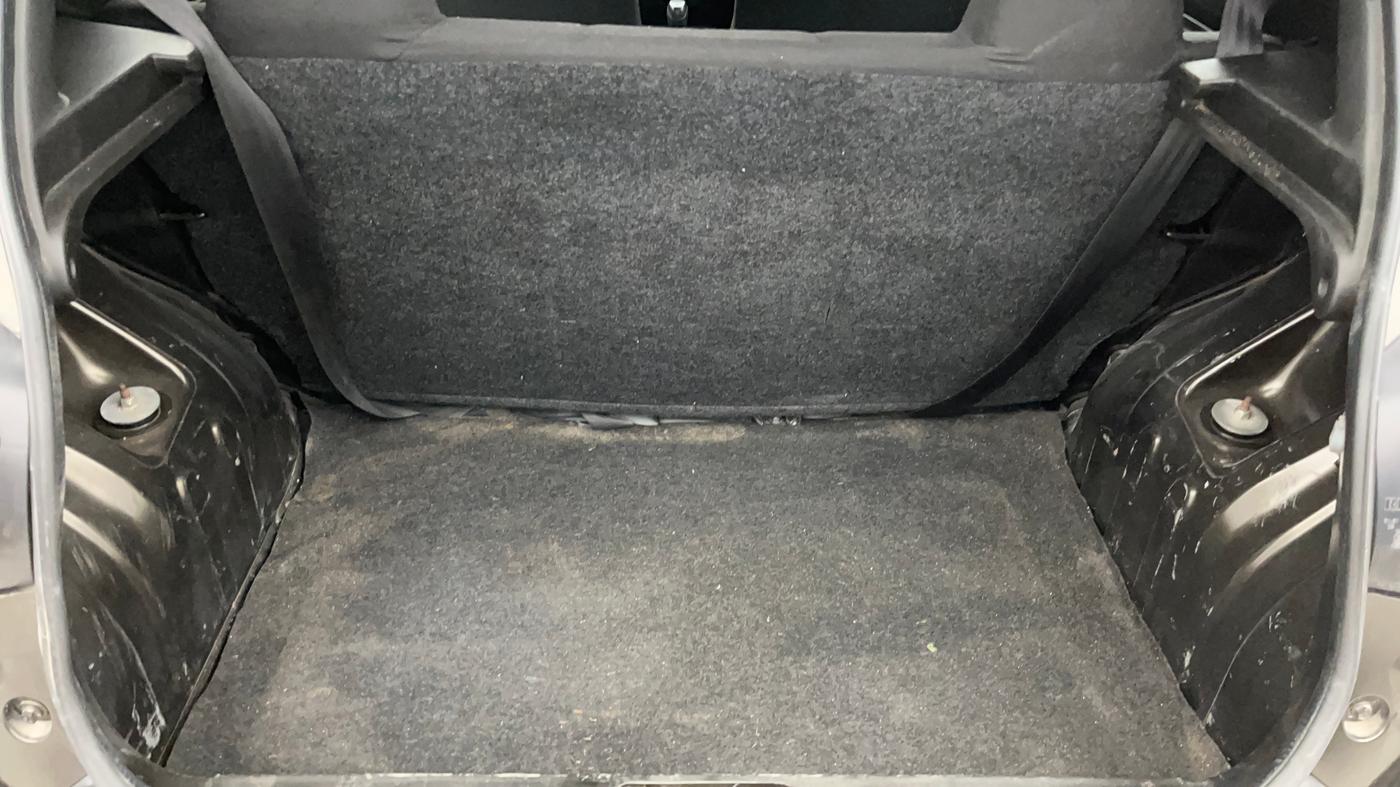2018 Renault Kwid RXL 1.0, Petrol, Manual, 43,994 km, Boot Inside