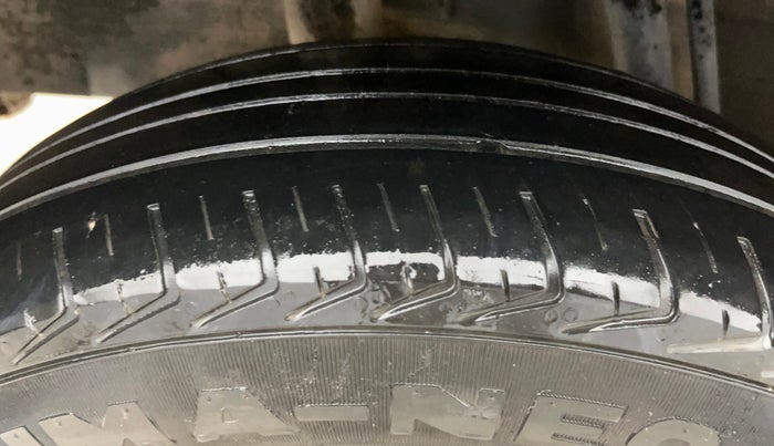 2018 Renault Kwid RXL 1.0, Petrol, Manual, 43,967 km, Right Rear Tyre Tread