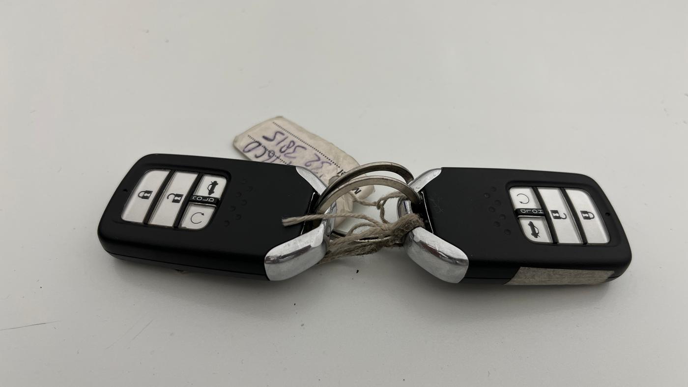2019 Honda Civic 1.8L I-VTEC ZX CVT, Petrol, Automatic, 1,10,342 km, Key Close Up