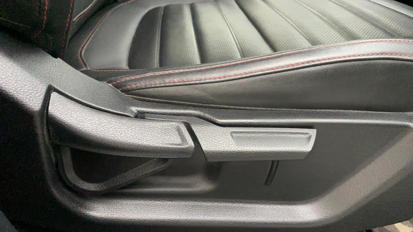 2019 KIA SELTOS GTX AT 1.4 PETROL, Petrol, Automatic, 41,535 km, Driver Side Adjustment Panel