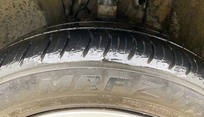 2021 Tata ALTROZ XT PETROL, Petrol, Manual, 26,531 km, Left Front Tyre Tread