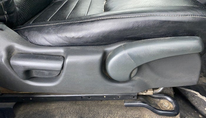 2018 Honda WR-V 1.5L I-DTEC S MT, Diesel, Manual, 86,586 km, Driver Side Adjustment Panel